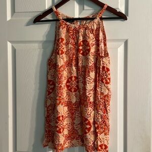 sleeveless blouse